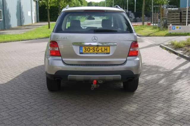 Mercedes-Benz M-Klasse (2006) thumbnail 6