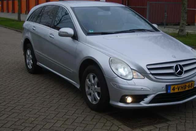 Mercedes-Benz R-Klasse (2010) thumbnail 3