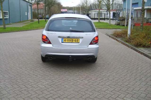 Mercedes-Benz R-Klasse (2010) thumbnail 6