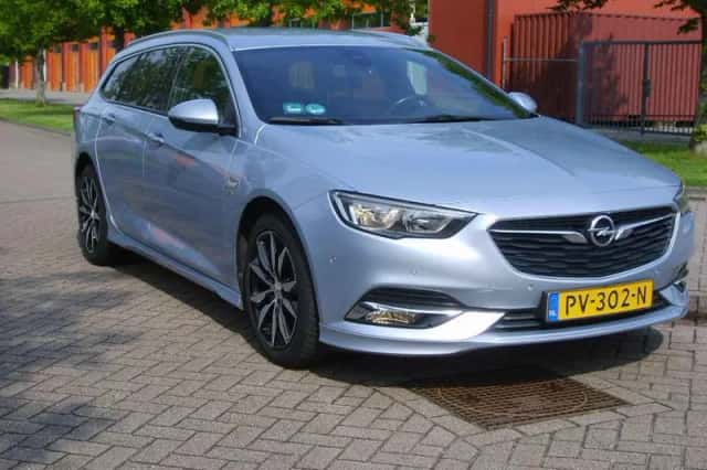 Opel Insignia (2017) thumbnail 3
