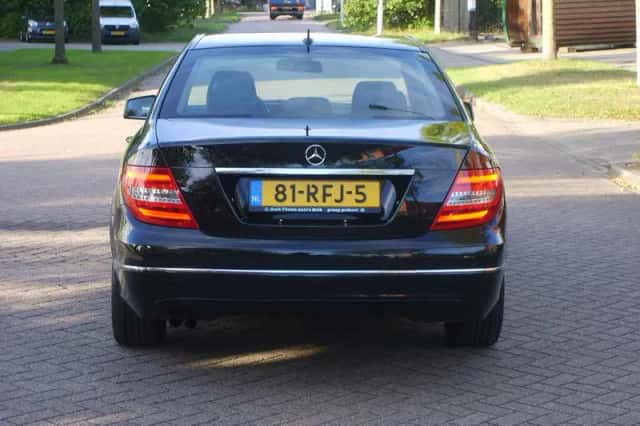 Mercedes-Benz C-Klasse (2011) thumbnail 6