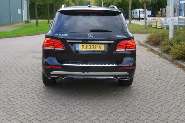 Mercedes-Benz GLE-Klasse (2017) thumbnail 6