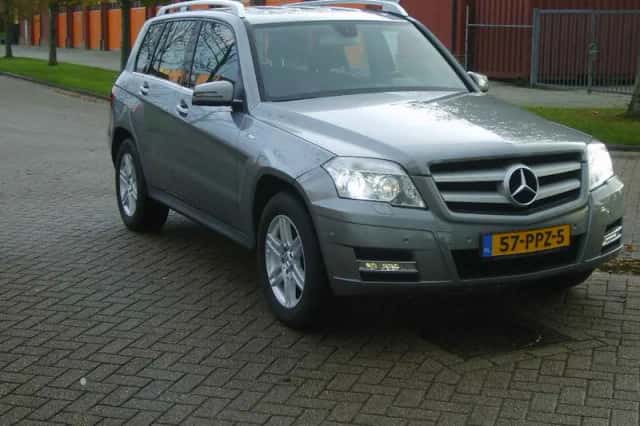 Mercedes-Benz GLK-Klasse (2011) thumbnail 3