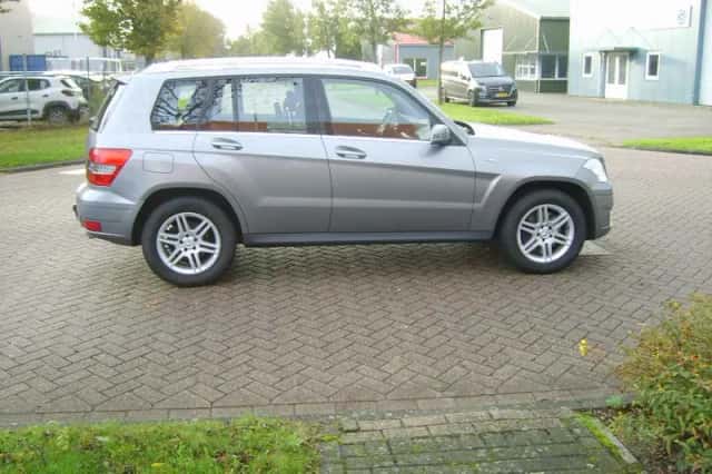 Mercedes-Benz GLK-Klasse (2011) thumbnail 4