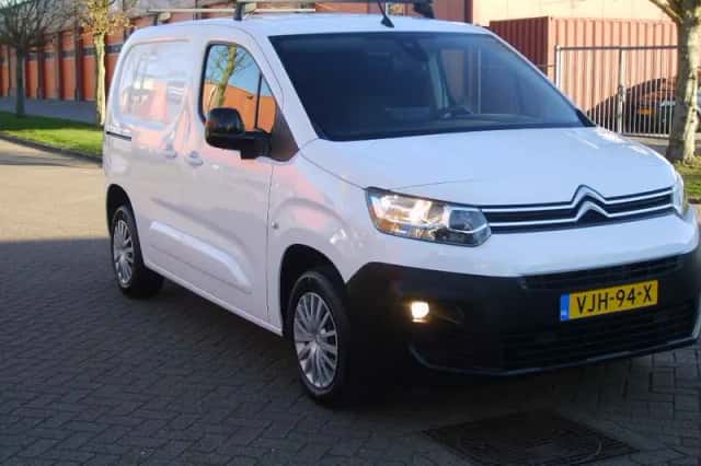 Citroën Berlingo (2021) thumbnail 3