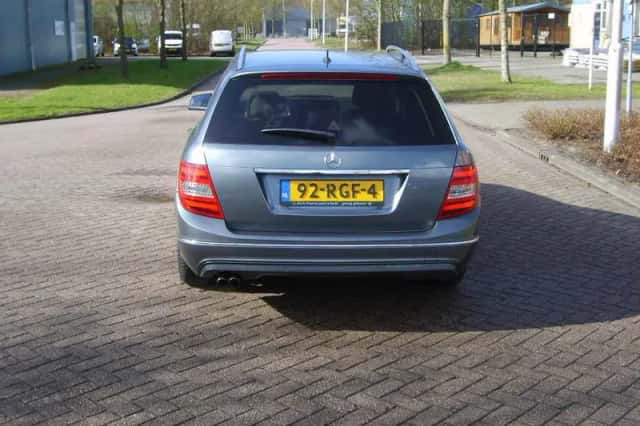 Mercedes-Benz C-Klasse (2011) thumbnail 6