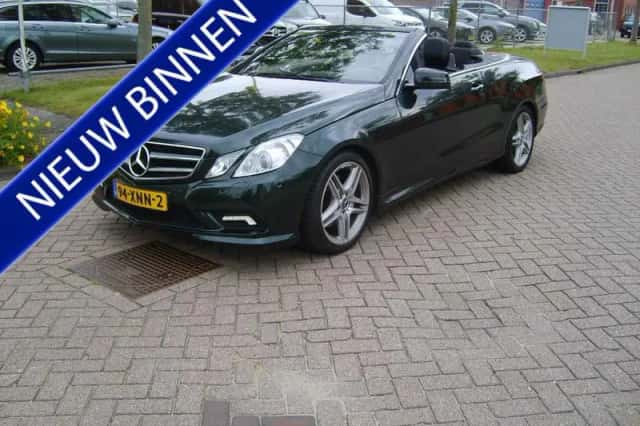Mercedes-Benz E-Klasse (2012) thumbnail 1