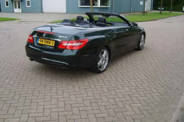 Mercedes-Benz E-Klasse (2012) thumbnail 5