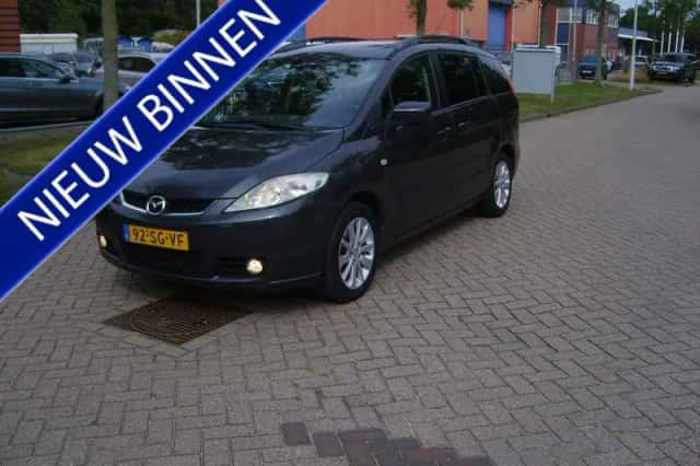 Mazda 5 (2006) thumbnail 1