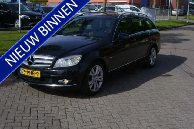 Mercedes-Benz C-Klasse (2011) thumbnail 1
