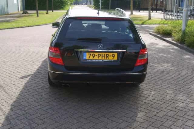 Mercedes-Benz C-Klasse (2011) thumbnail 6