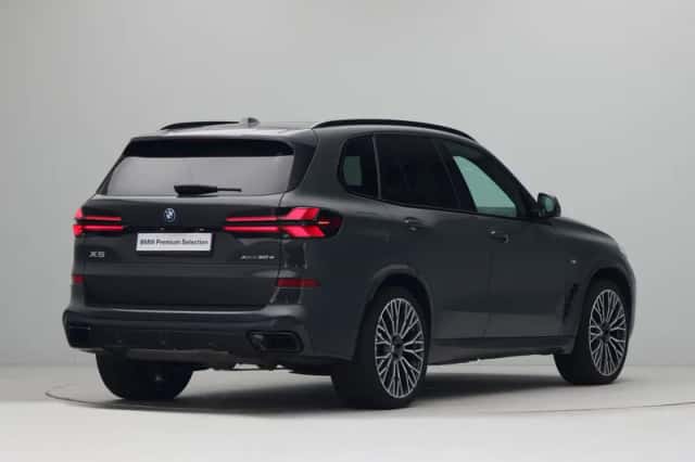 BMW X5 (2026) thumbnail 5