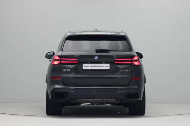 BMW X5 (2026) thumbnail 6