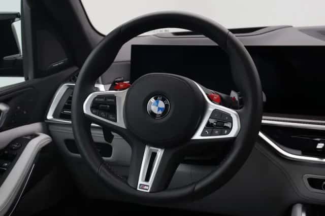 BMW X5 (2025) thumbnail 2