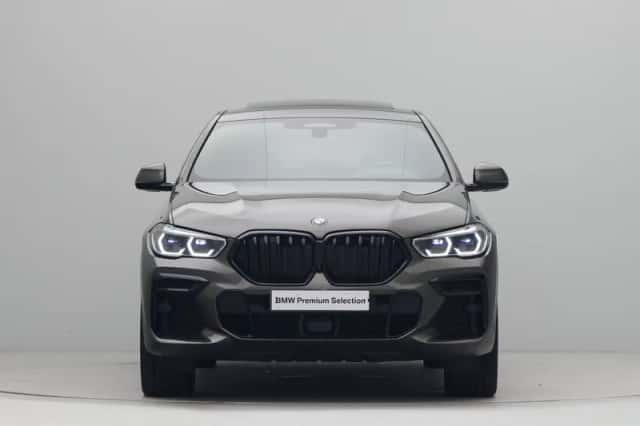 BMW X6 (2022) thumbnail 2