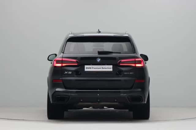 BMW X5 (2021) thumbnail 6