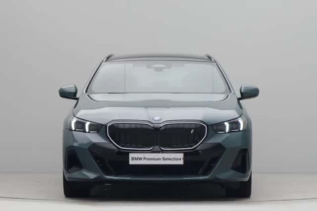 BMW i5 (2026) thumbnail 5