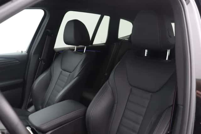 BMW X3 (2023) thumbnail 5