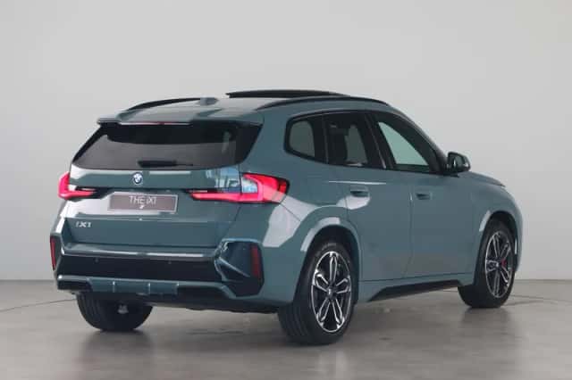 BMW iX1 (2026) thumbnail 5