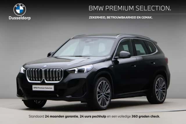 BMW iX1 (2023) thumbnail 1