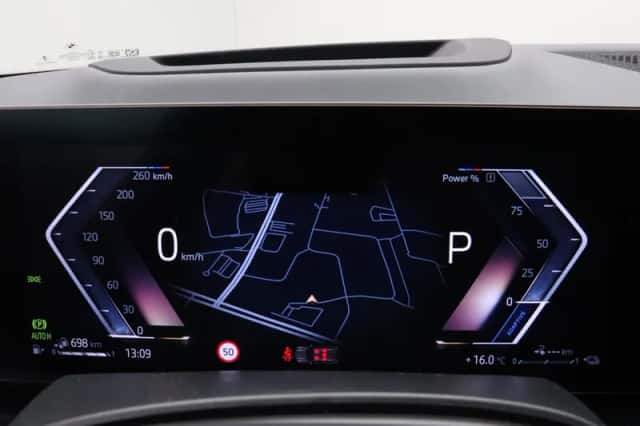 BMW X5 (2024) thumbnail 3