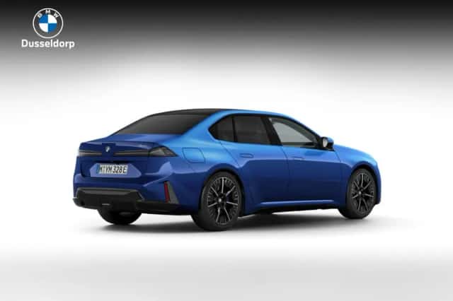 BMW i3 (2026) thumbnail 2