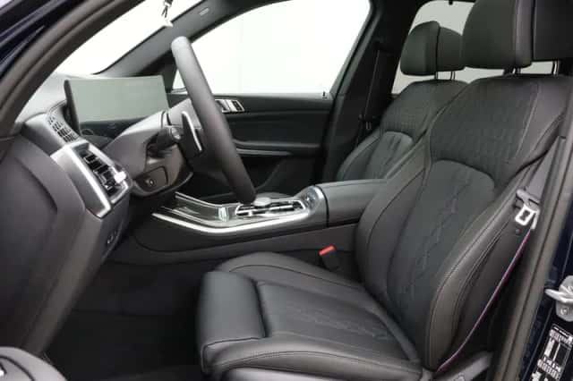BMW X5 (2026) thumbnail 5