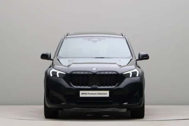 BMW X1 (2024) thumbnail 5
