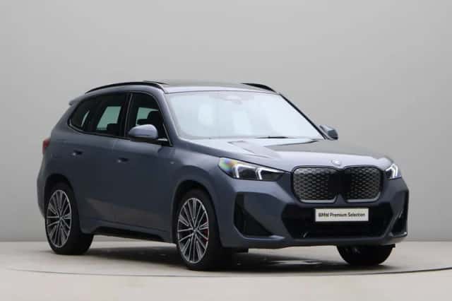 BMW iX1 (2025) thumbnail 6