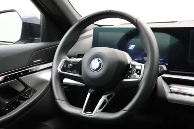 BMW 5-Serie (2025) thumbnail 2