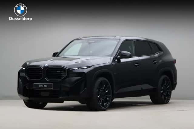 BMW XM (2026) thumbnail 1