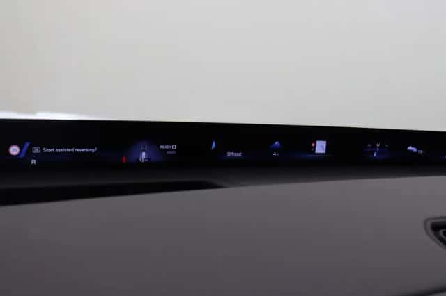 BMW iX3 (2026) thumbnail 3