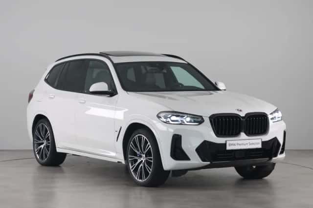 BMW X3 (2023) thumbnail 3