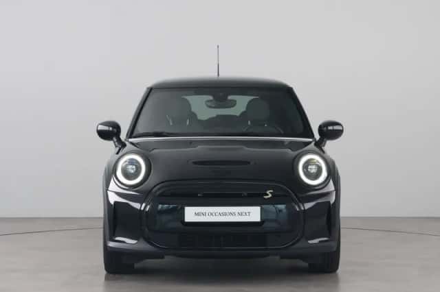 MINI Mini Electric (2023) thumbnail 2