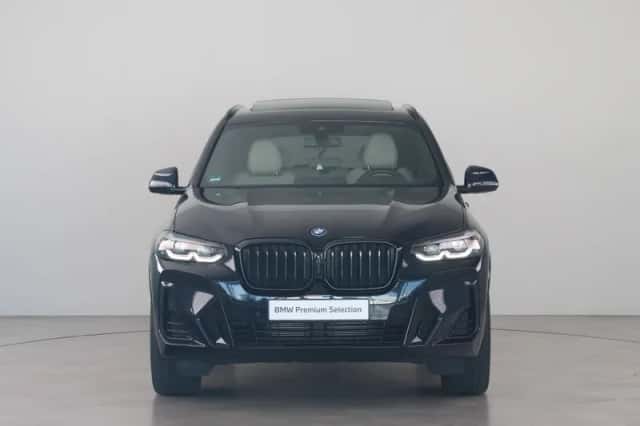 BMW X3 (2023) thumbnail 2