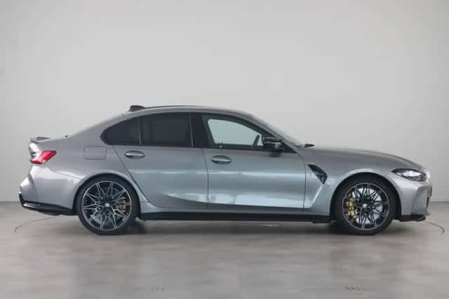 BMW M3 (2022) thumbnail 4