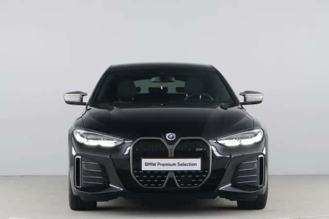BMW i4 (2022) thumbnail 6