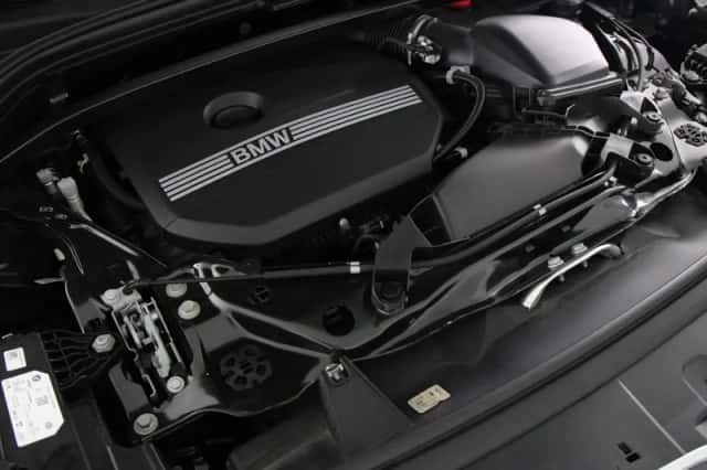 BMW X1 (2024) thumbnail 4