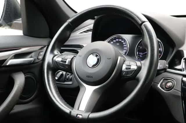 BMW X1 (2020) thumbnail 2