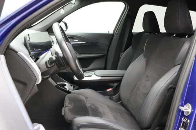 BMW X1 (2023) thumbnail 4