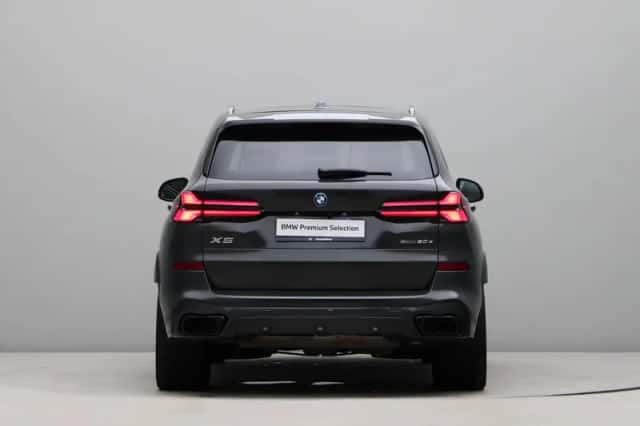 BMW X5 (2025) thumbnail 6