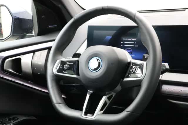 BMW X3 (2026) thumbnail 2