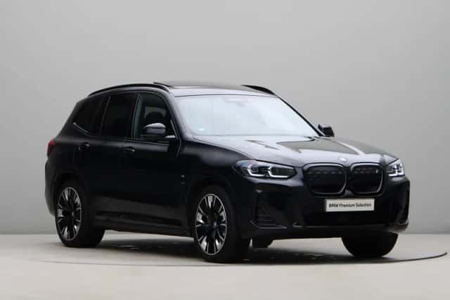 BMW iX3 (2024) thumbnail 6