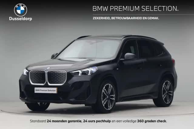 BMW iX1 (2025) thumbnail 1