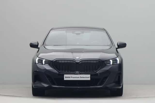 BMW 5-Serie (2024) thumbnail 6