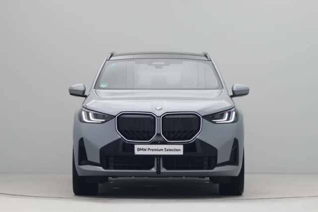 BMW X3 (2026) thumbnail 2