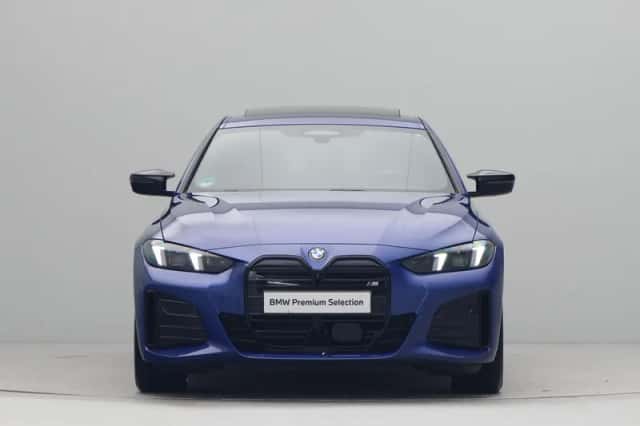 BMW i4 (2026) thumbnail 2