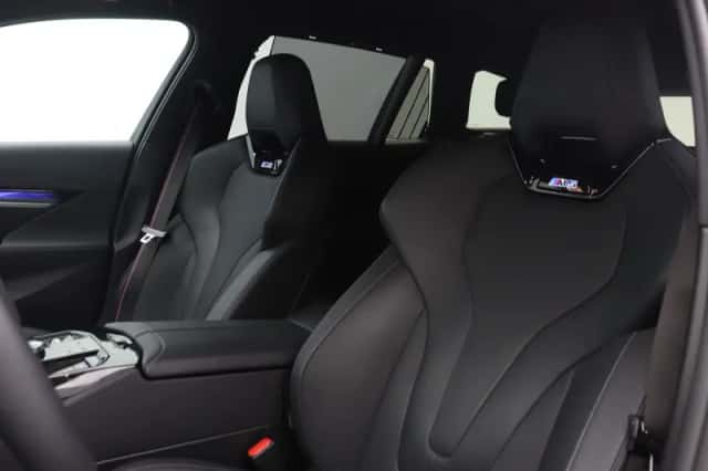 BMW M5 (2026) thumbnail 4