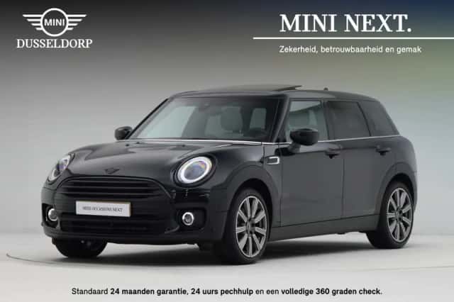 MINI Clubman (2023) thumbnail 1