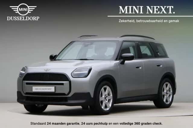 MINI Countryman (2024) thumbnail 1